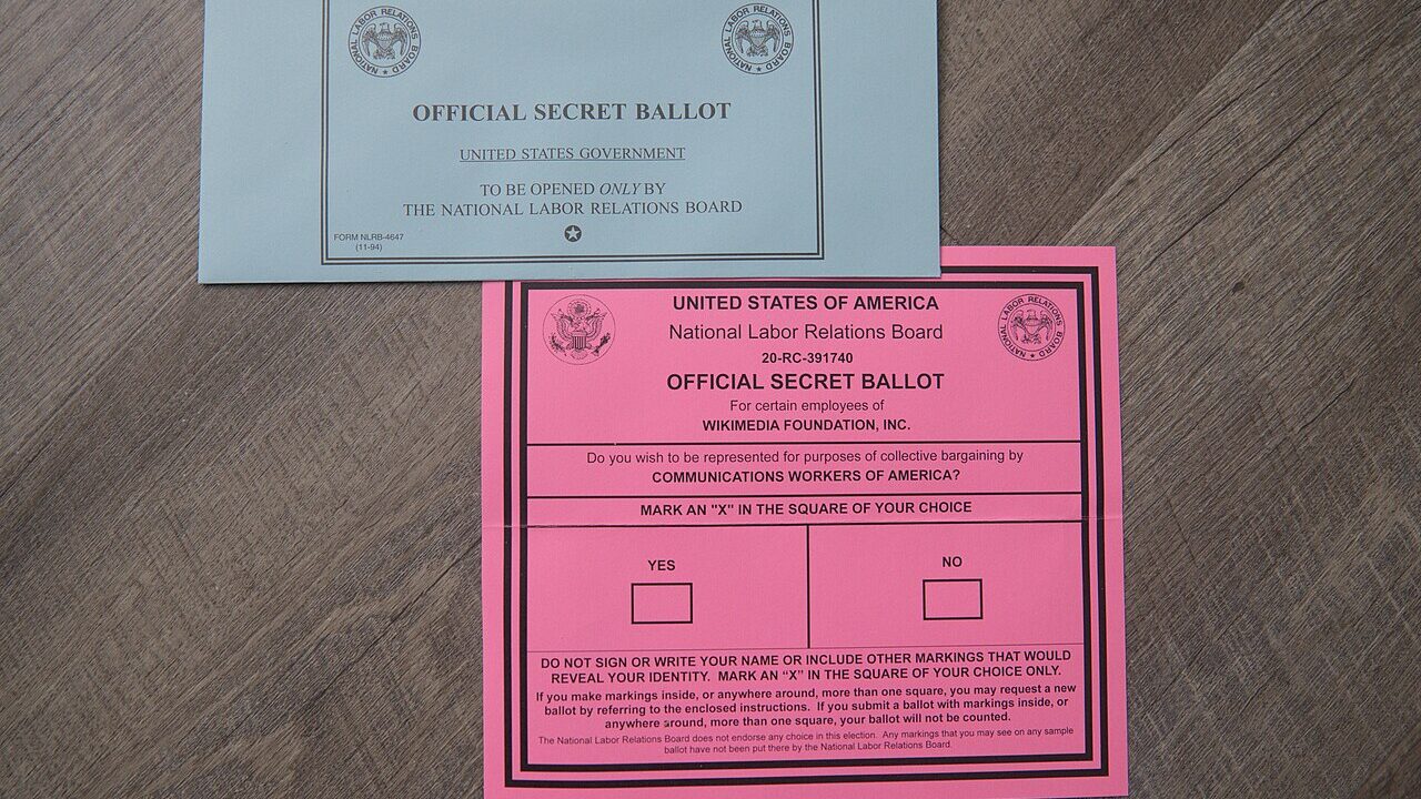 1280px Ballot and blue envelope from NLRB voter kit%2C 2026