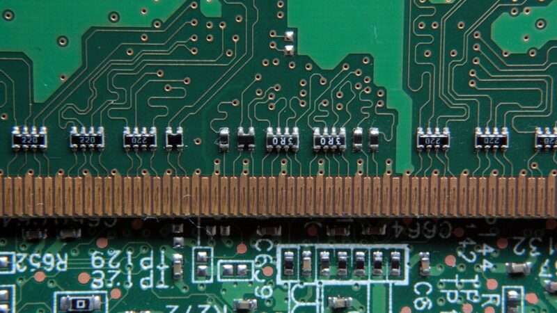 1280px Computer landscape %284372145011%29