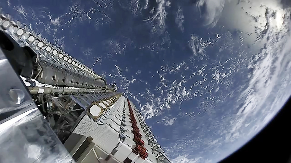 Starlink Mission %2847926144123%29