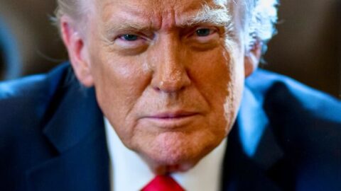 Official June 2026 portrait of Donald J. Trump